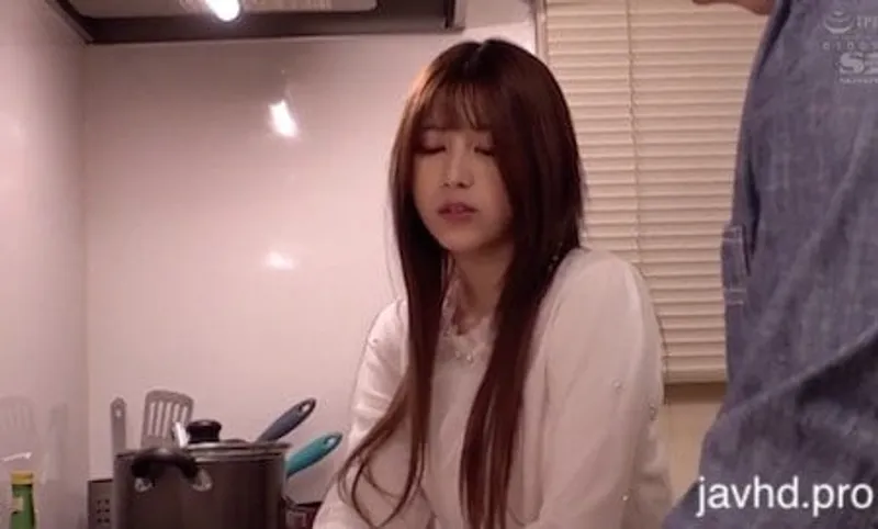 [ssis-010] lỡ yêu cô bạn thân của người tình riri nanatsumori